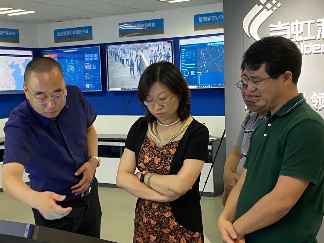 杭州市科技局党组书记周扬一行考察调研竞技宝JJB科技